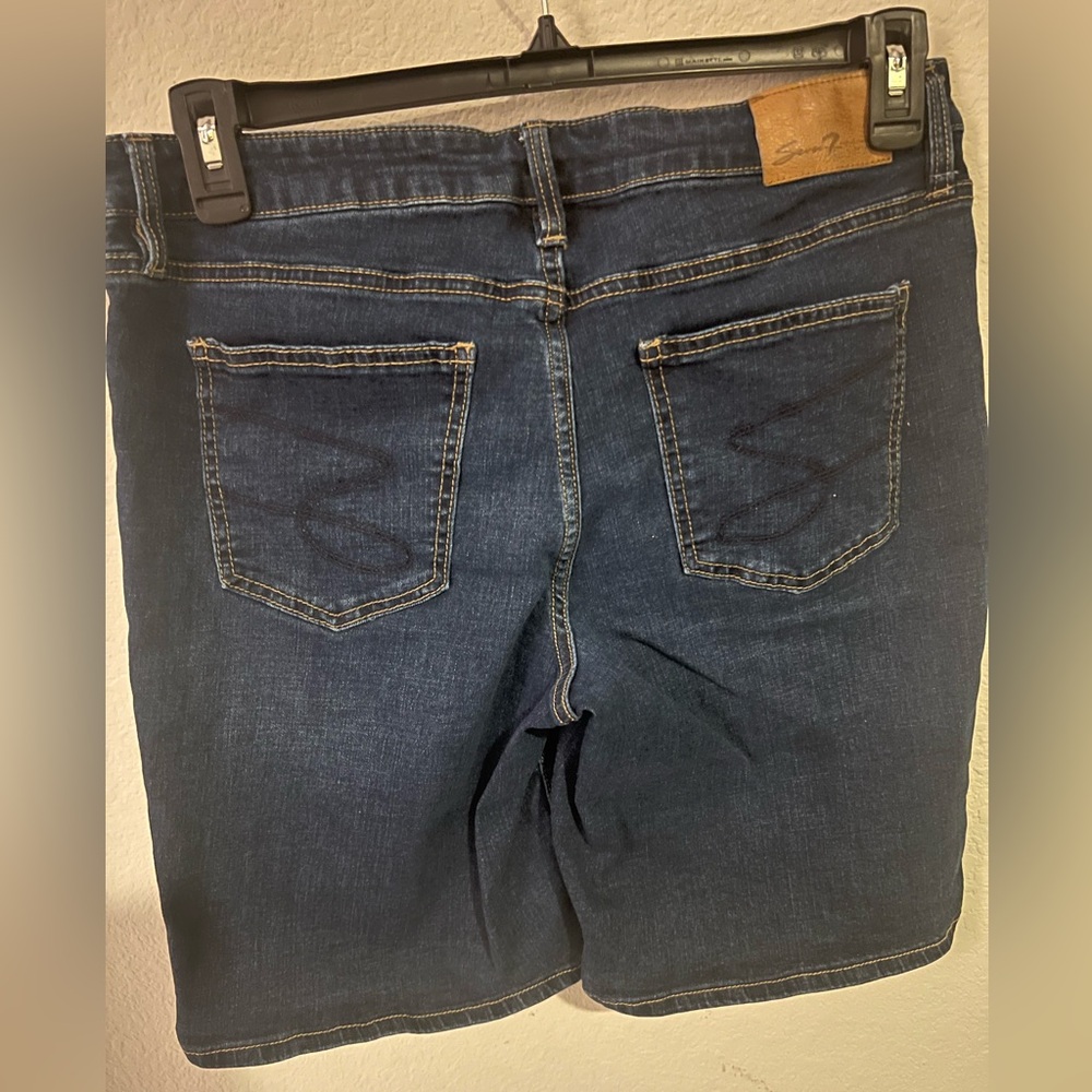 Seven7 Indigo Denim Shorts - Picture 3 of 4